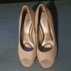 Kelly & Katie Wedges 7.5